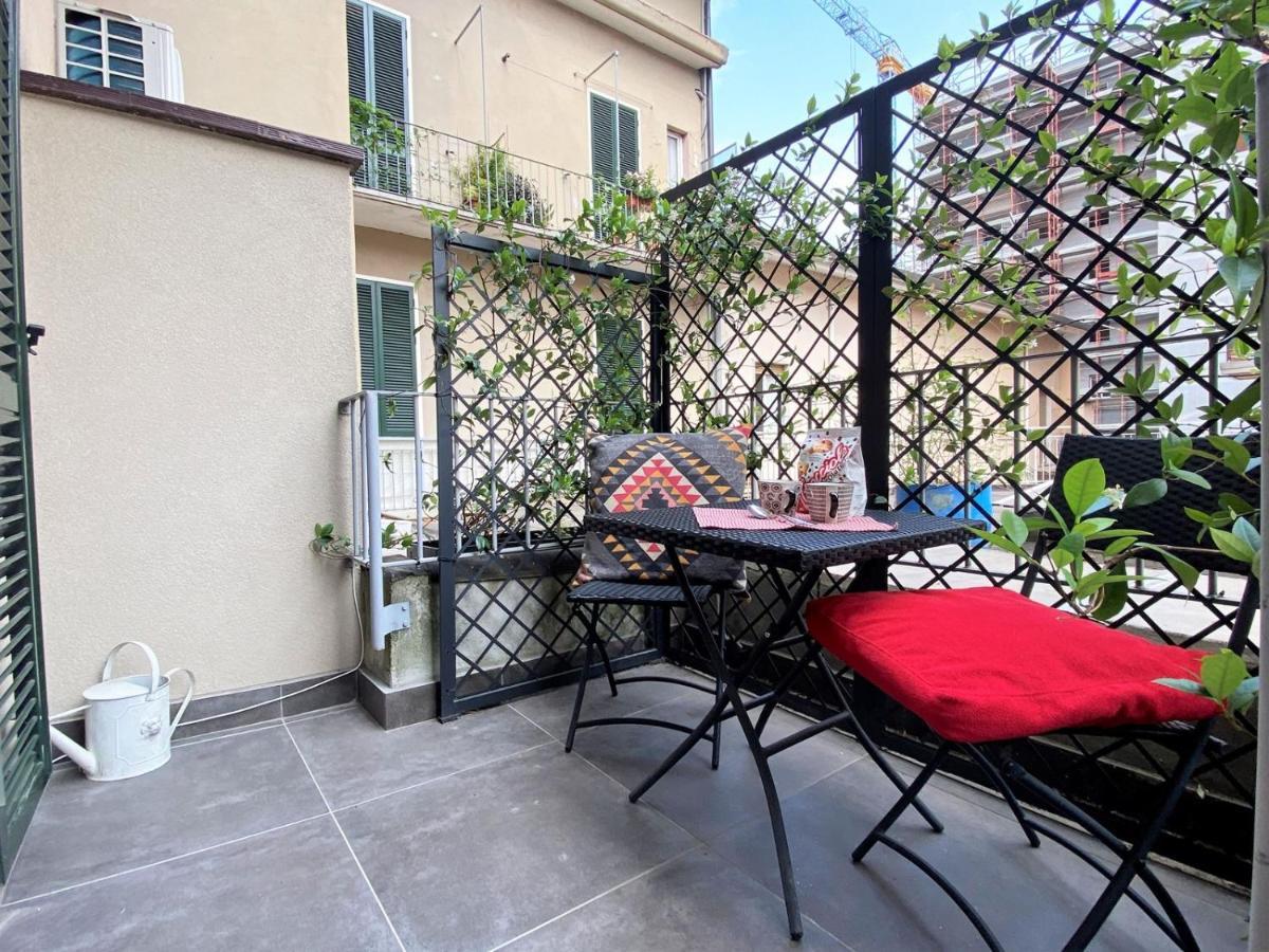 Via Benzi Apartment Como Exterior foto